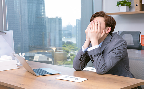 公司經(jīng)營不下去了，到底零申報好？還是...